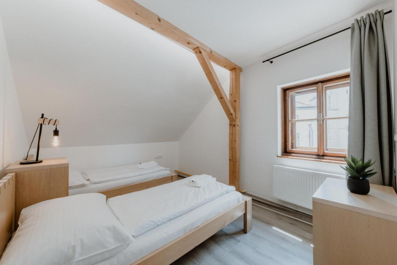 Apartmany Stare Mesto زنويمو المظهر الخارجي الصورة